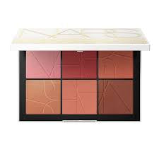 All That Glitters Light Reflecting Cheek Pallett