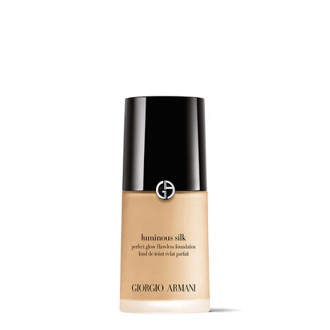 Giorgio Armani Luminous Silk Foundation2.8 fair4