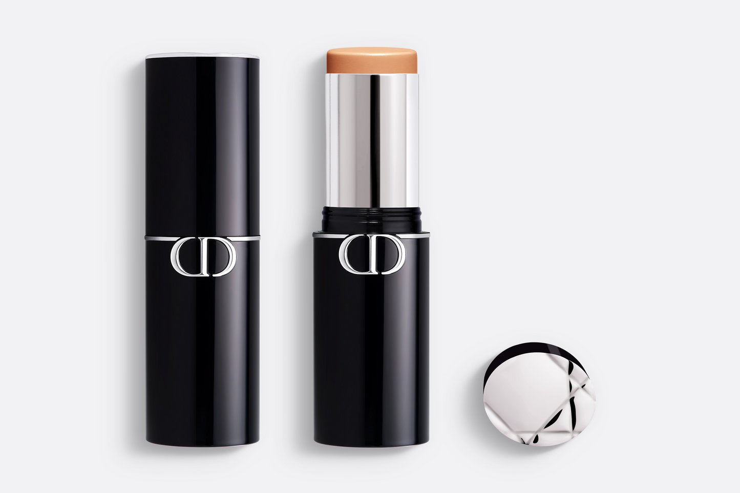 Dior Forever Skin Perfect
Blurring foundation stick - Medium coverage - 24-hour wear and hydration