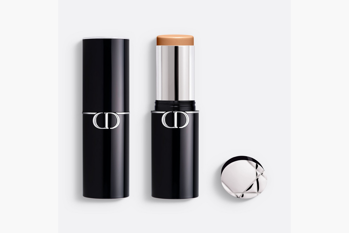 Dior Forever Skin Perfect
Blurring foundation stick - Medium coverage - 24-hour wear and hydration