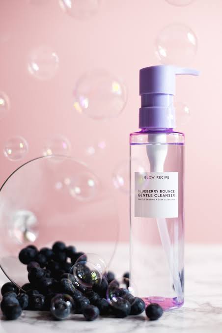 Glow recipe Blueberry Bounce Gentle Cleanser