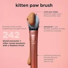 Real Technique Brightening Concealer Makeup Brush