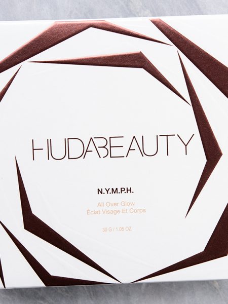 Huda Beauty Helios is a very warm-toned, medium copper with a metallic finish. It is a permanent highlighter