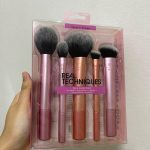 Real Technique face essentials 5 pcs brush set